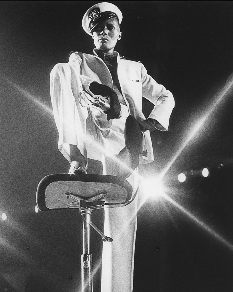 GRACE JONES