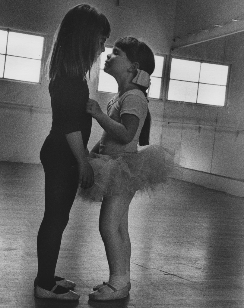 BALLET SISTERS