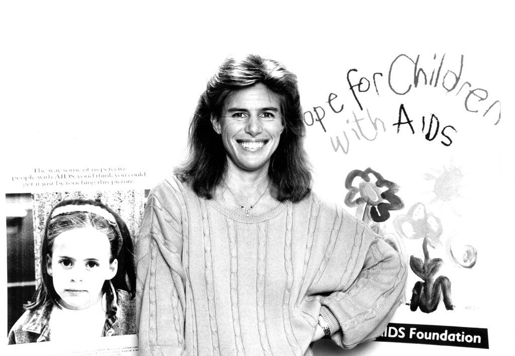ELIZABETH GLAZER & DAUGHTER - FOUNDER PEDIATRIC AIDS
